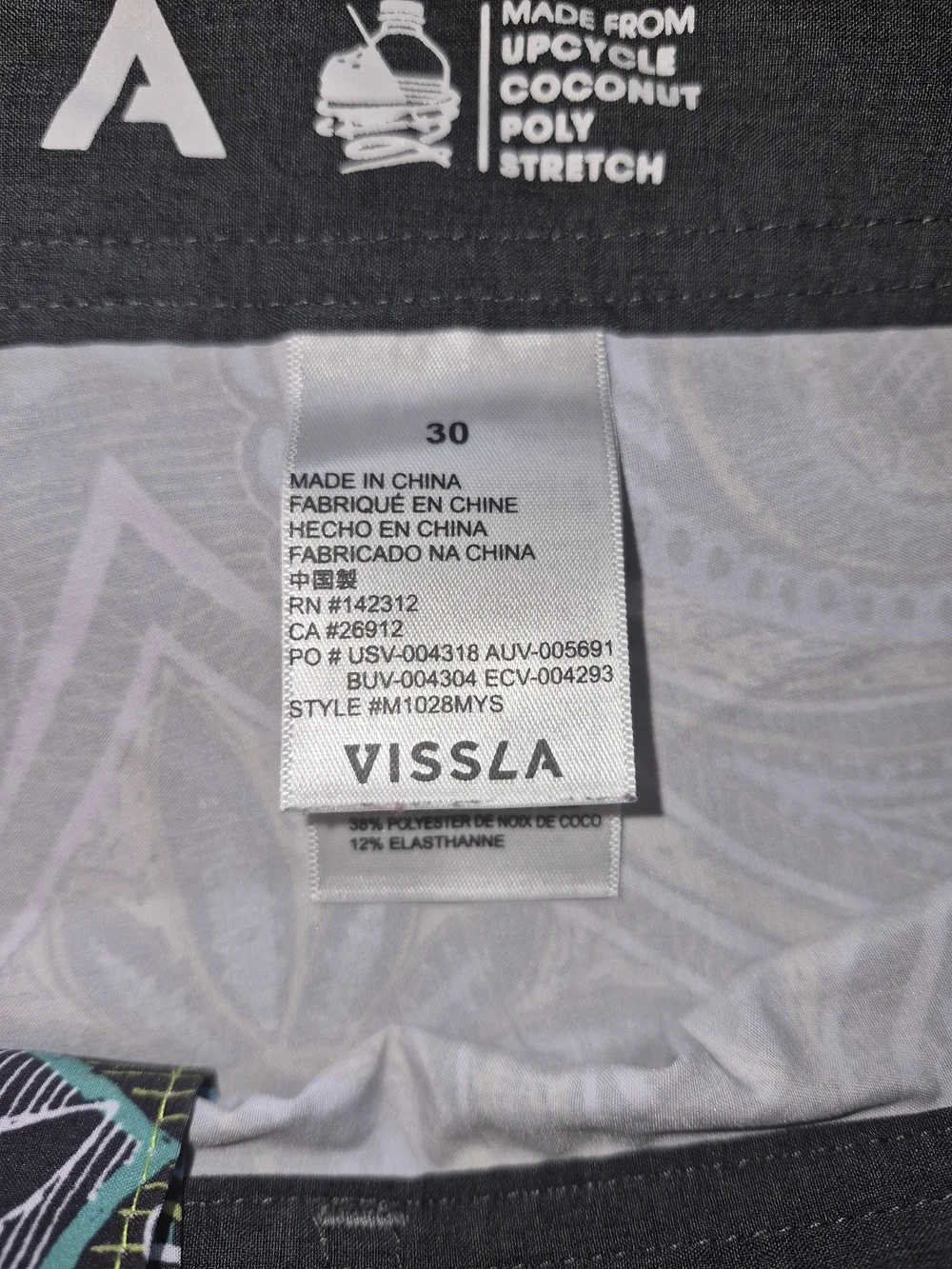 Vissla Mystery Reef Boardshorts Swim Trunks  In Bright Sulfur Mens Sz 30